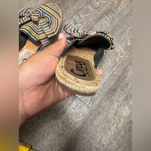 Circus by Sam Edelman Striped Bow Mules - Picture 11 of 13